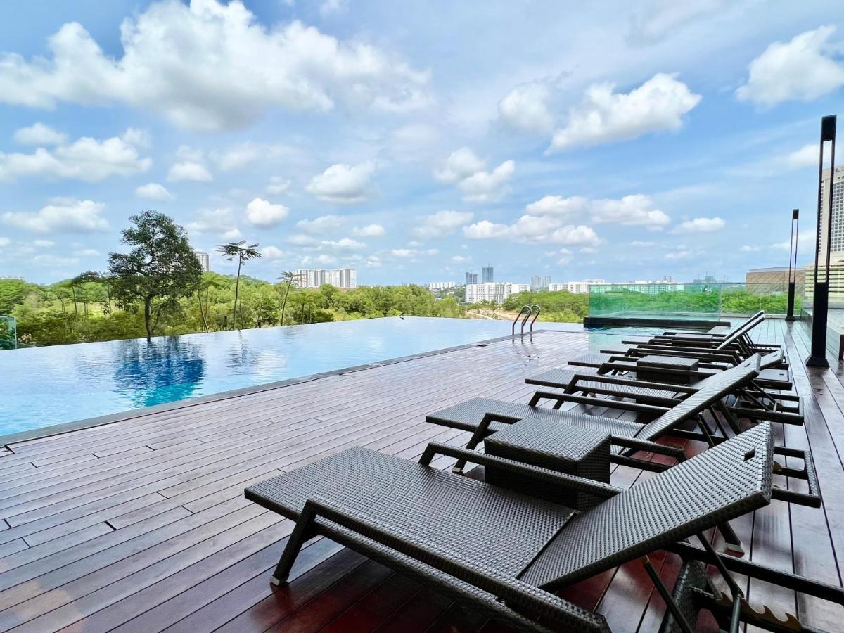 ג'והור בהרו Royale Cottage Midvalley Netflix Pools 4 Pax מראה חיצוני תמונה